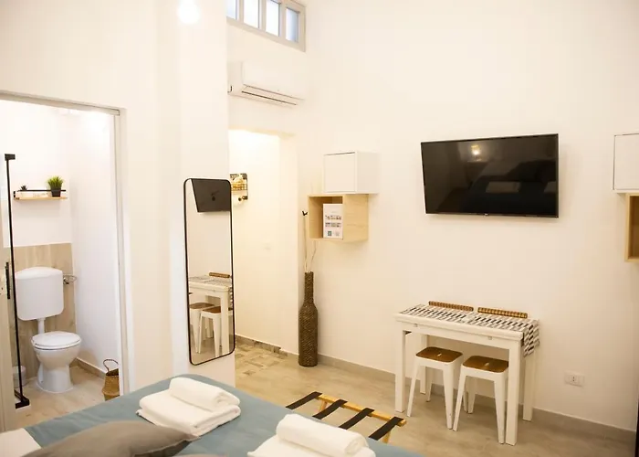 Casetta N.56 Smart & Mini * Bari